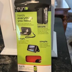 Ip5 case bundle 2 for $25 incl storage & mirror